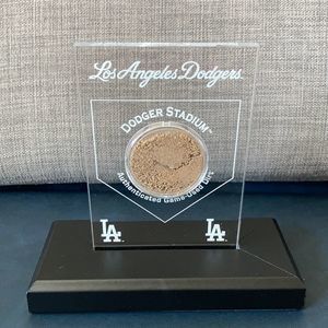 LA Dodgers Authentic Game-Used Dirt Highland Mint